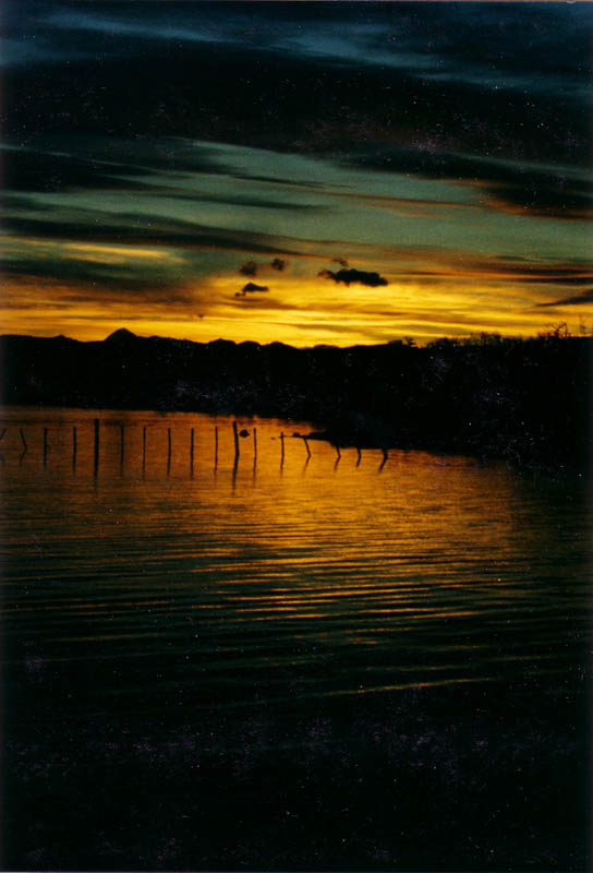 tramonto dal molo lago yehuin